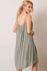 Viscose strapless daydress with a loose fit