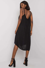 Viscose strapless daydress with a loose fit