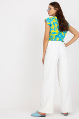 Simple yet elegant pants with pleats