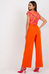 Simple yet elegant pants with pleats