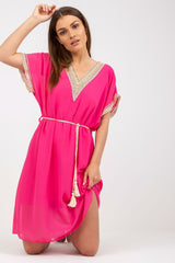 Loose-fitting dress with short sleeves