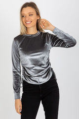 Short velour blouse with long sleeves