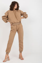 Long sleeves hooded sweatshirt and pants