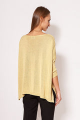 Oversize sweater with high-quality yarn with chic shiny thread