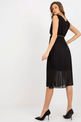 Pleated sleeveless V-neck cocktail dress