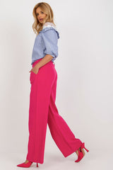 Simple yet elegant pants with pleats