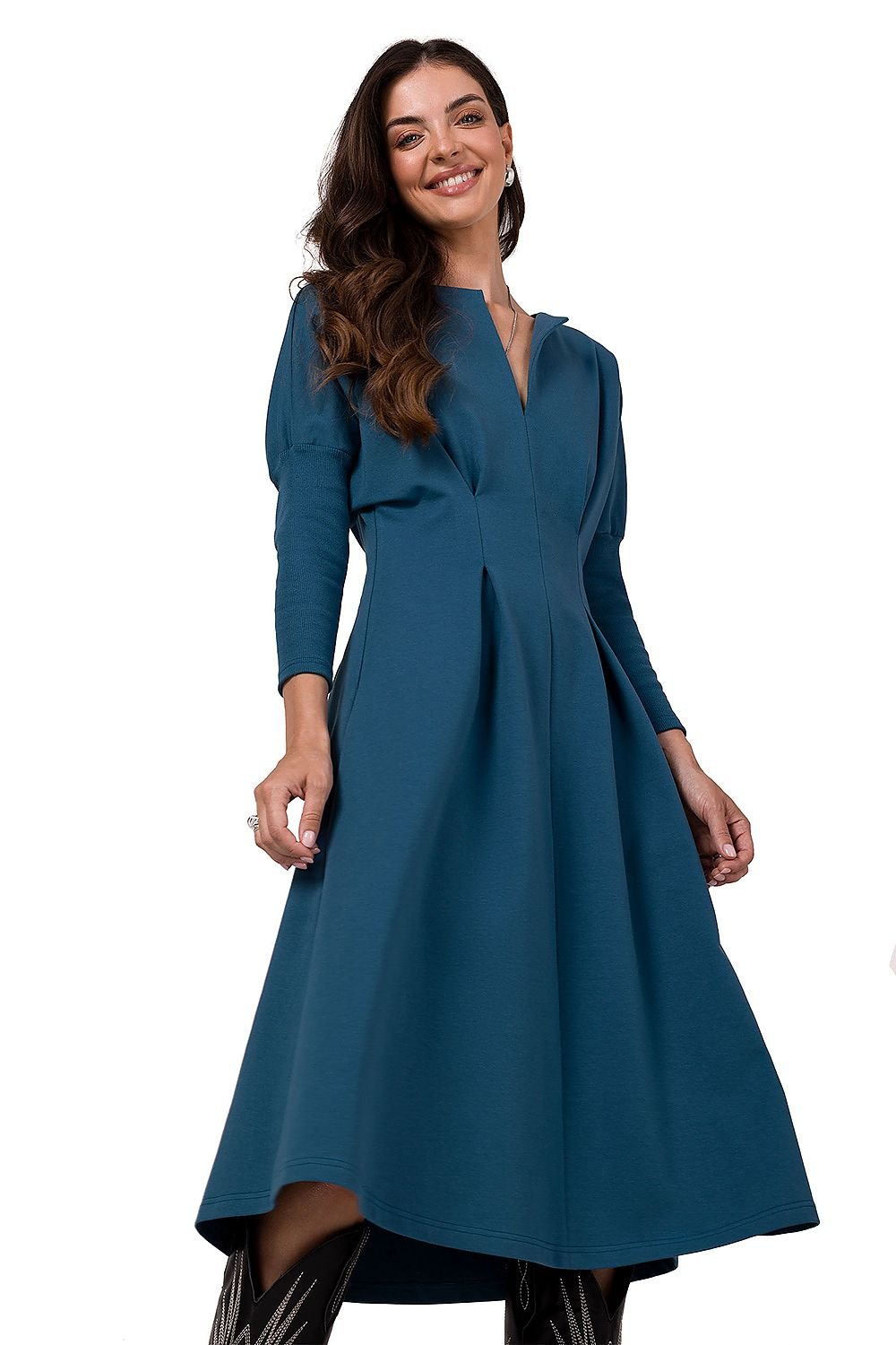 Long sleeves lovely day dress