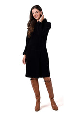 Long sleeves high collar midi day dress