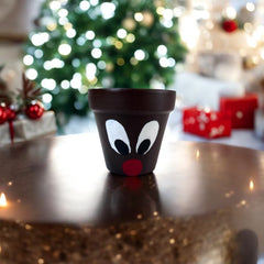 Cute as a Button Christmas Pot