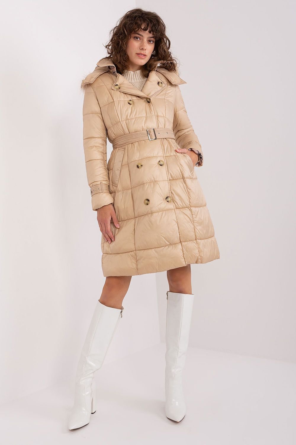 Winter quilted jacket with hood with fur