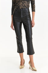 7/8 length shiny eco-leather pants