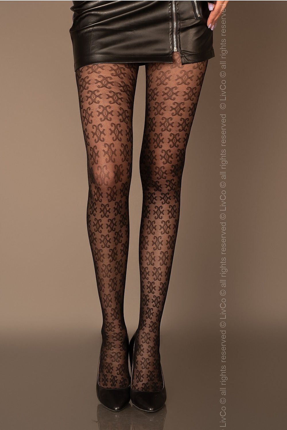 Black tights with a motif of rich ornaments